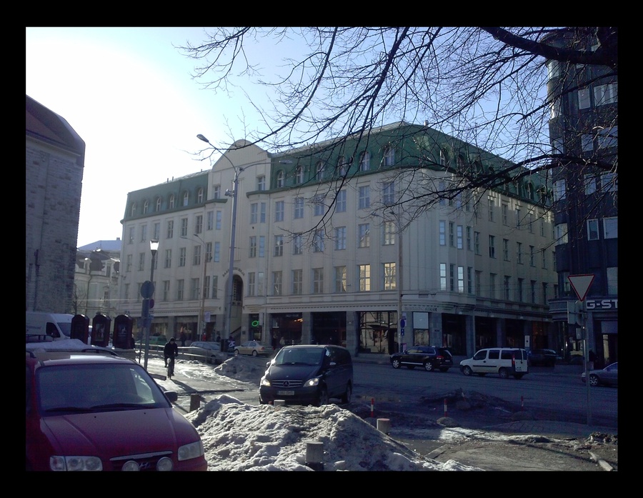 Hoone Pärnu mnt nr 10, Suur-ja Väike-Karja tänavate vahel rephoto