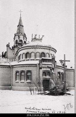 War of Liberty. The Catholic Church of Narva Saint Antonius, which suffered from the fire of the Red Army artillery.  duplicate photo