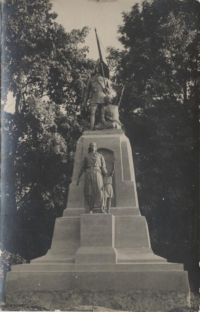 [the monument of the War of Independence in Viljandi]