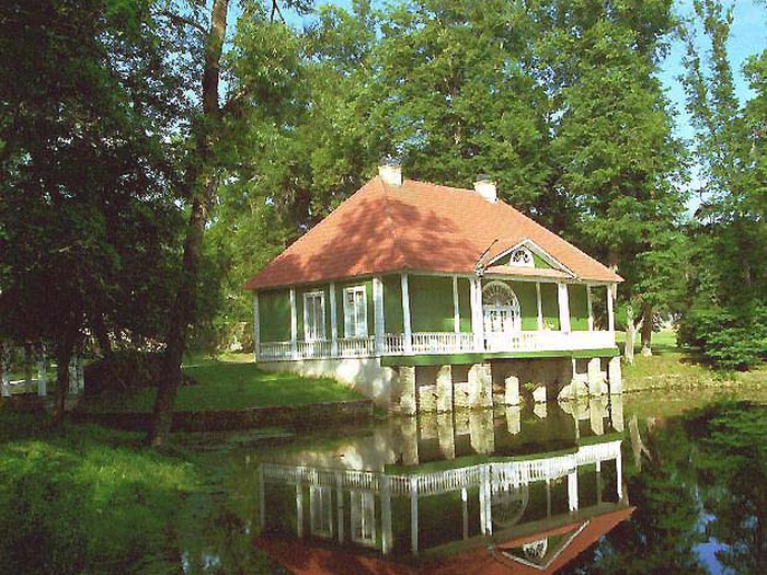 Palmse Manor swimming house rephoto