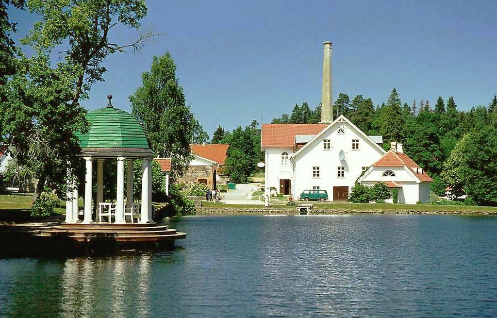 GNST - J.Gagarini nimeline näidissovhoostehnikum rephoto