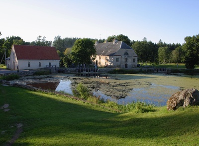 Vihula Manor Workers' House rephoto