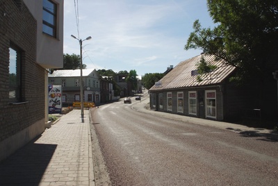 Current Tallinn Street in Rakvere rephoto