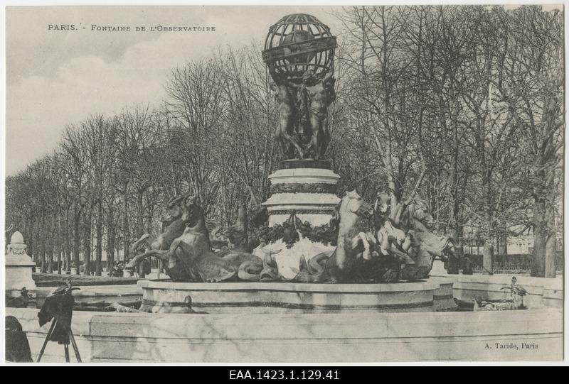 Fontaine de l'Observatoire in Paris, photo postcard