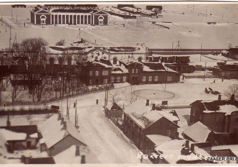 View of Rakvere railway station building rephoto