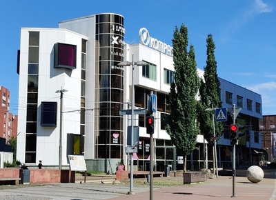 Haldushoone, endine arvutuskeskus, vaade hoonele nurgalt. Arhitekt Vilen Künnapu rephoto