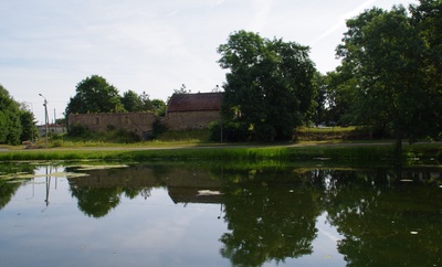 Leonhard Kuivkaev sõpradega uisutamas rephoto