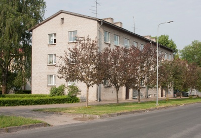 foto, Viljandi, Turu tn 11a, korterelamu, 1961, foto L. Vellema rephoto