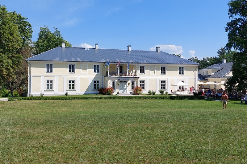 Padise Manor rephoto
