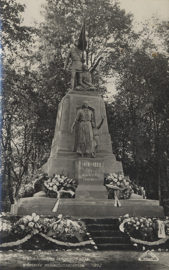 The monument of the War Weathers fell in the War of Watson in Wiljandi