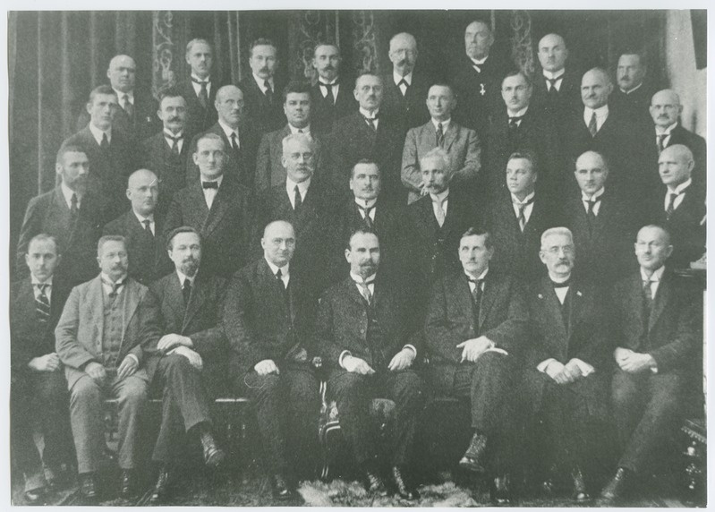 Teedeministeeriumi juhatus, peavalitsuste ja osakondade juhatajad, grupipilt, 1923.a.