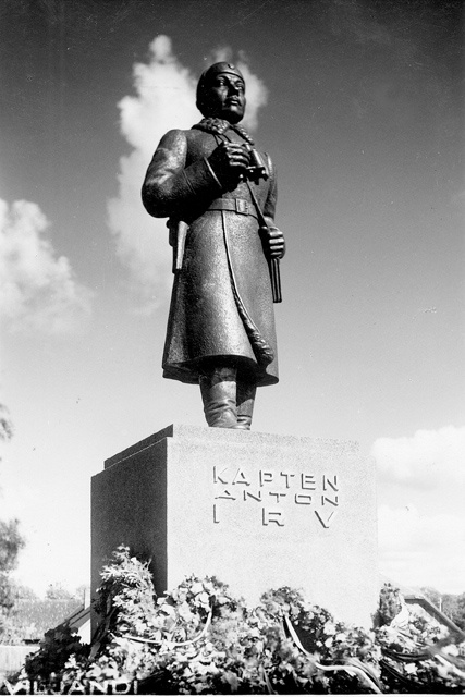 Memory of the War of Independence - Captain Anton Irv