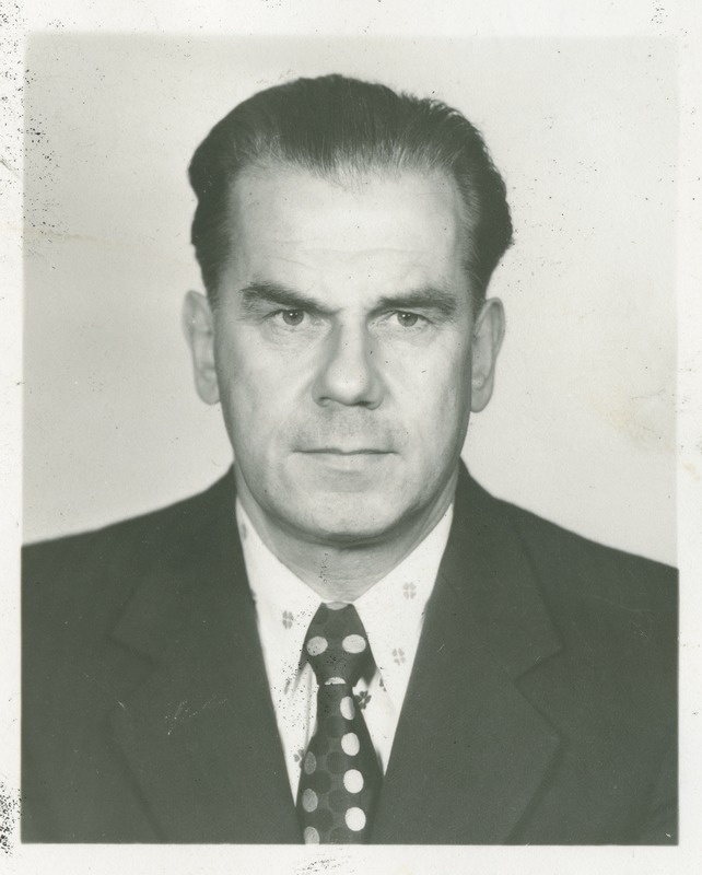Eduard Schults, TPI raadiotehnika kateedri juhataja, dotsent, tehnikakandidaat, portree