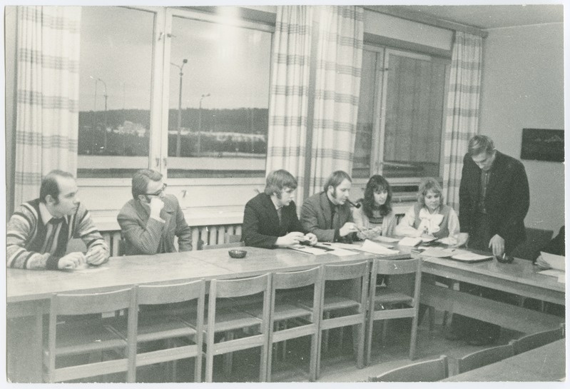 ELKNÜ TPI komitee EÜE sektori töökoosolek, juhatab sektori juhataja asetäitja Tiit Maasik, kevad 1975.a.