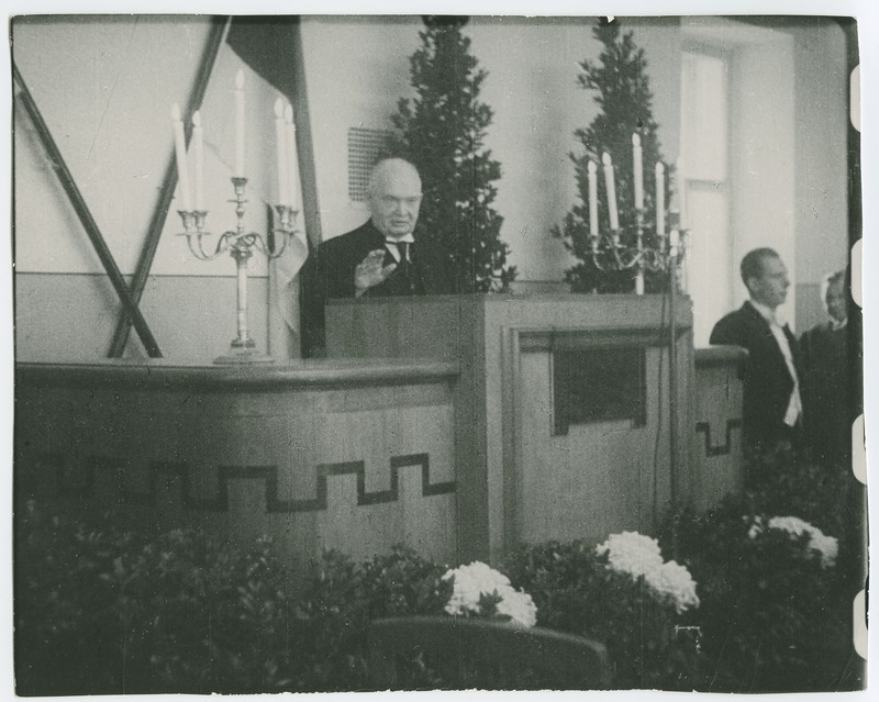 Eesti Vabariigi president K. Päts kõnelemas Tallinna Tehnikainstituudi avaaktusel , 15.sept. 1936.a.