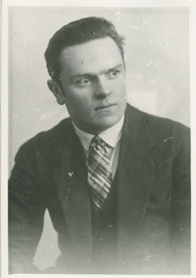 Tallinna Tehnikumi üliõpilane Velbri, portree, 1930.-ndad a.  duplicate photo