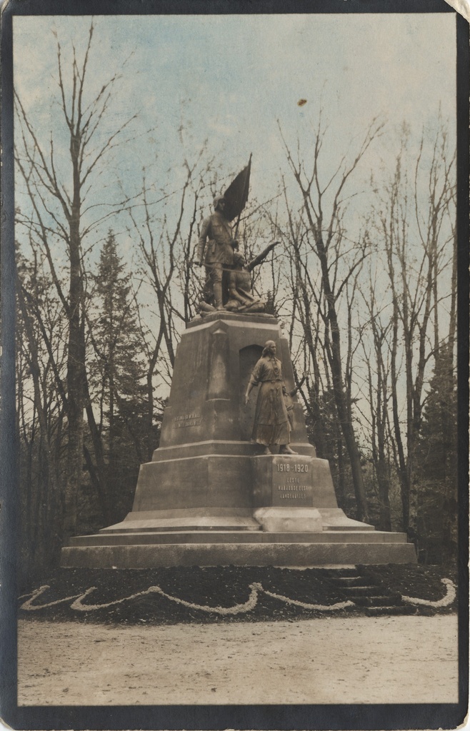 [the monument of the War of Independence in Viljandi]