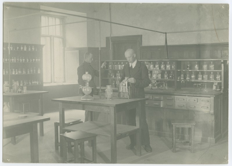 Tallinna Tehnikumi Keemia laboratoorium Tolli 8, 1923.-1928.a.