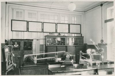 TPI peenmehaanika laboratoorium, 1960.-ndad a.  duplicate photo