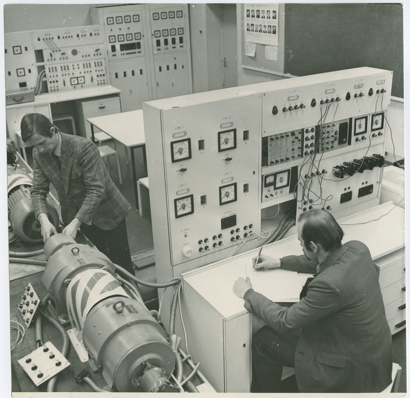 Töö TPI elektriajamite laboratooriumis, 1970.-ndad a.