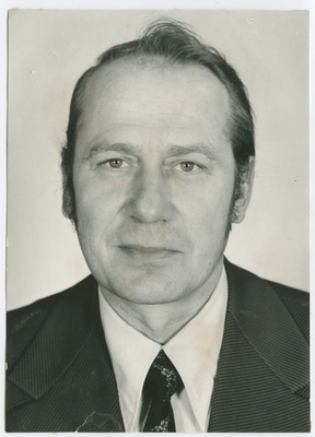 Aadu Talts, TPI parteikomitee sekretär, portree, 1975.a.  duplicate photo