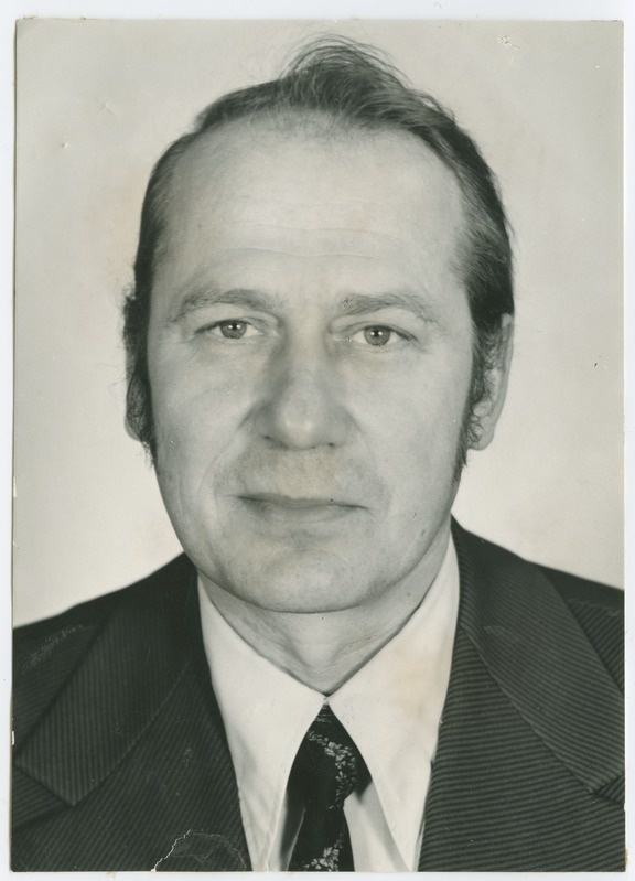 Aadu Talts, TPI parteikomitee sekretär, portree, 1975.a.