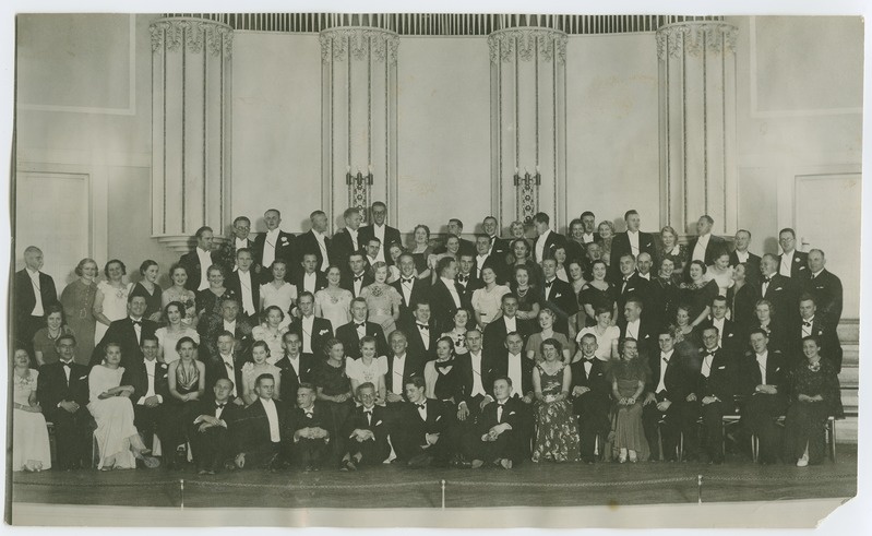 Tallinna Tehnikumi korp. "Tehnola" pidulik ball "Estonia" kontserdisaalis, grupipilt, 1930.a. lõpp