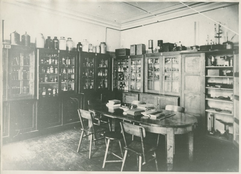 Tallinna Tehnikumi keemia laboratoorium Tolli 8, 1928.a.