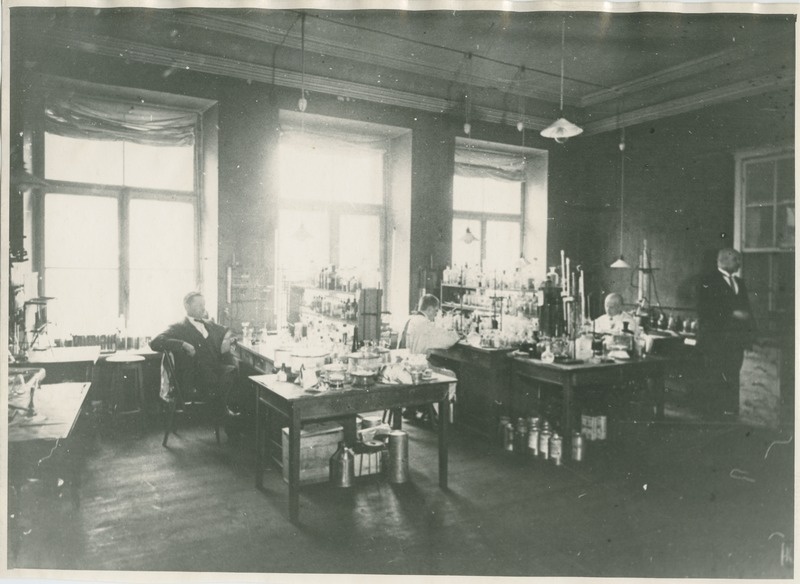 Tallinna Tehnikumi keemia laboratoorium Tolli 8, 1928.a.
