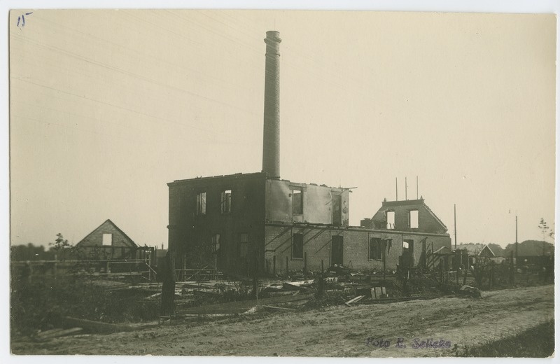 "Heliose" vabriku rusud peale plahvatust ja põlemist, 1927, foto: E. Selleke