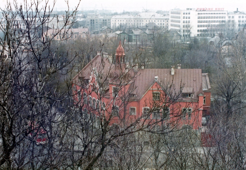 Tallinn, view from Patkuli sightseeing platform, early 1980s