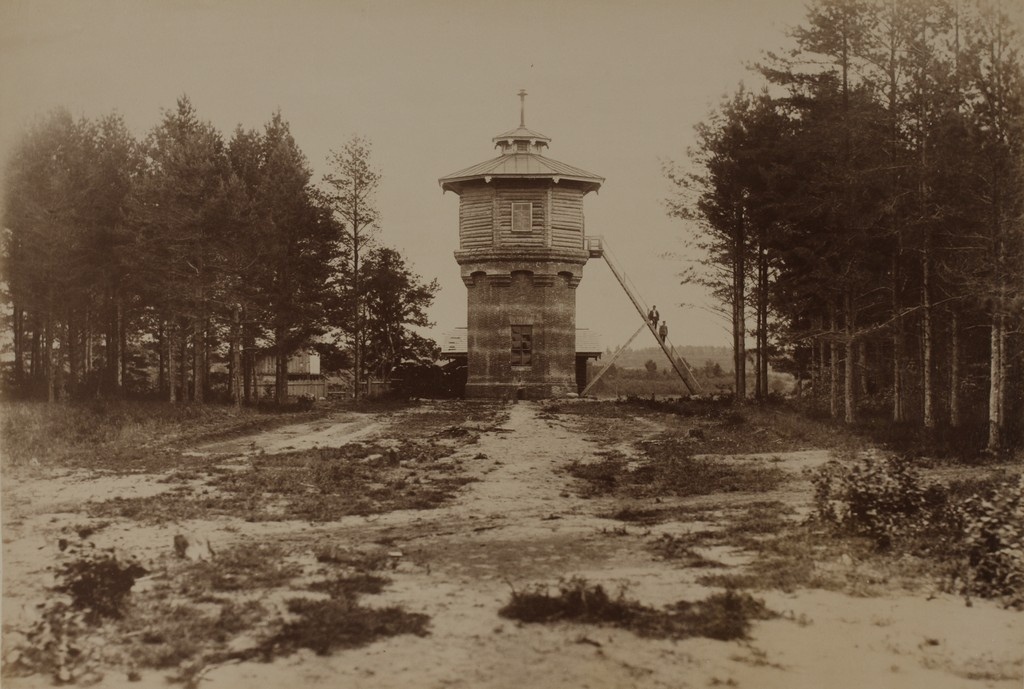 Veetorn Elva raudteejaamas / Water tower at the Elva train station