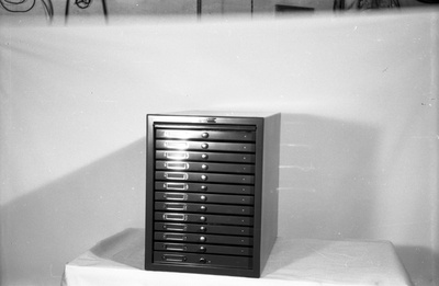 Pikkandi registraator, kastid  similar photo