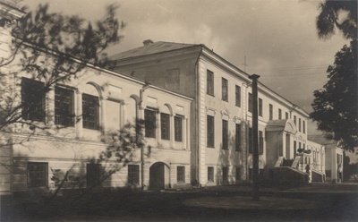 Photo. Main building of the seminar of Läänemaa Teachers. Black and white.  similar photo