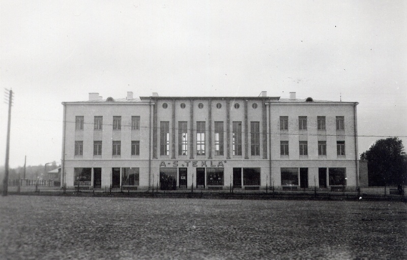 Construction of the building of the Rakvere Department of Eesti Pank, cornerstone, views. Architect Ferdinand Adoff