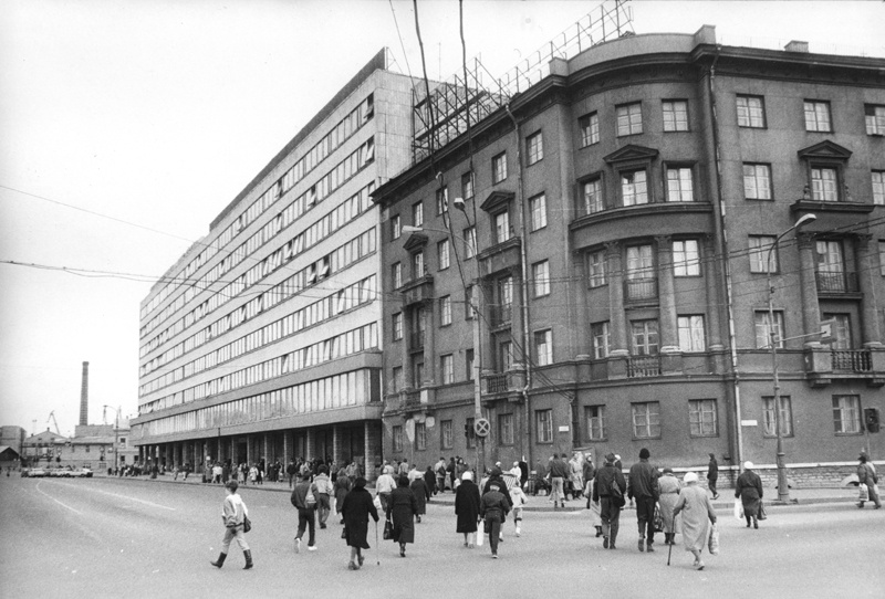 Tallinn Service House, view from Gonsiori and Laikmaa corner. Architect Maimu Kaarnaväli
