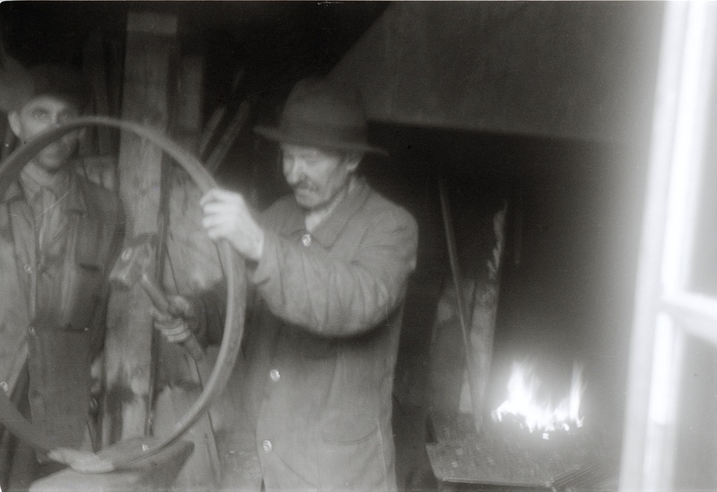 Kaks meest töökojas (Rahuvarmi jt)