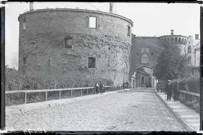 Tallinn. Suure rannavärava eesvärav, paks Margareete  duplicate photo