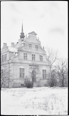 Lindeni loss Haapsalu lähedal.  duplicate photo