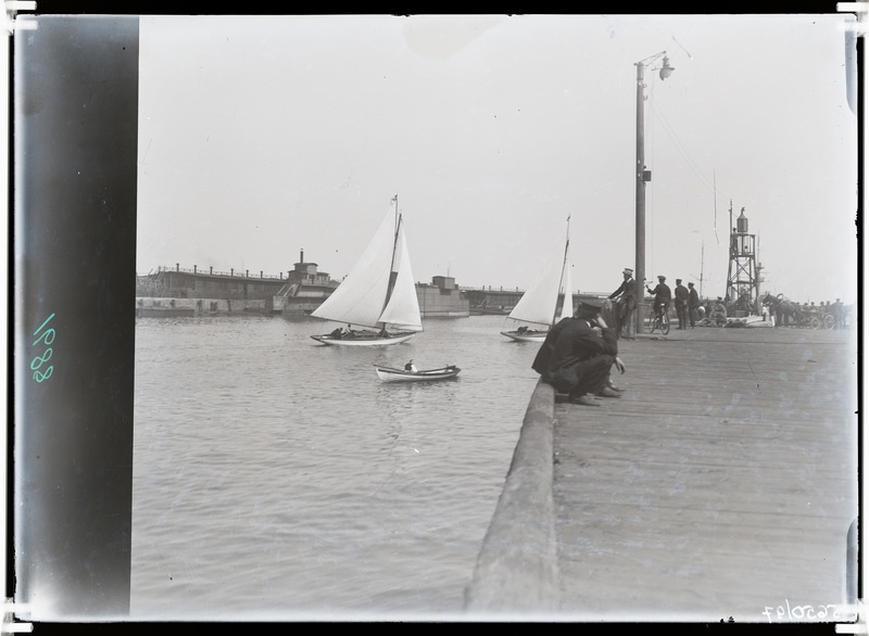 Purjejahid Tallinna sadamas