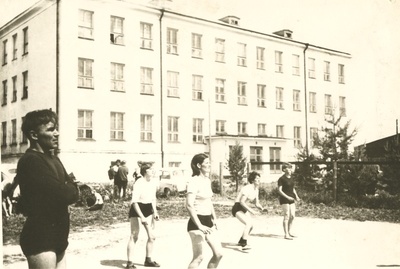 Mitšurini nim. kolhoosi kehakultuurlased rajoonivõistlustel  duplicate photo