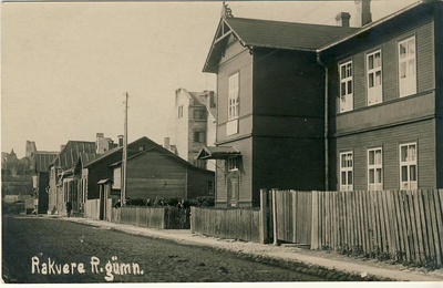 Rakvere Real Gymnasium building.  duplicate photo