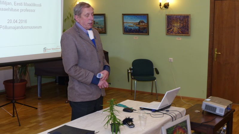 Prof. Jaan Miljan EMÜ-st tutvustas kanepit kui ehitusmaterjali