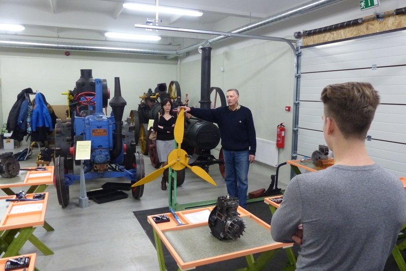 Mootoriprogrammi "Hobuse jõust hobujõuni"  viib läbi muuseumi restauraator Karl Käärik
