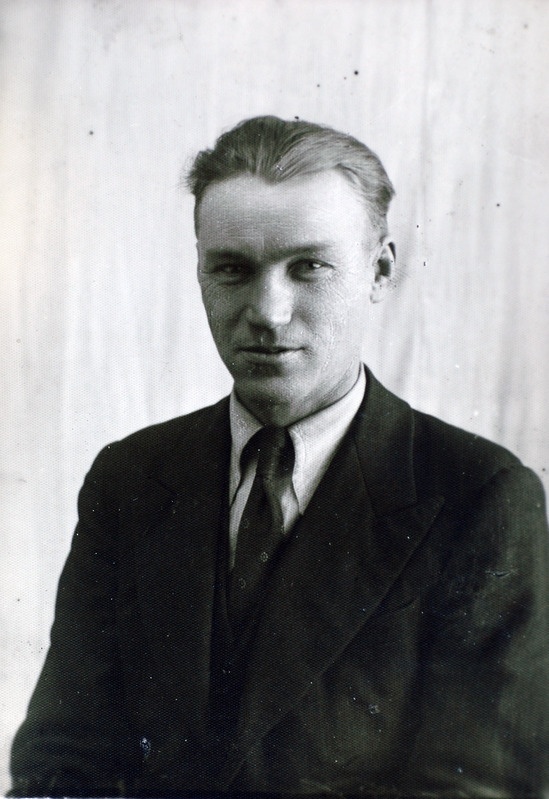 Arnold Põld, Tammiku kolhoosi põllundusbrigadir