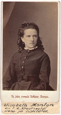 Foto. Elisabeth Fuchs (sünd. Monton) - Fr. R. Kreutzwaldi ristitütar.  duplicate photo