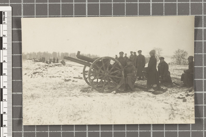 1. suurtükipolgu 3. patarei tulepositsioonil Viru rindel, detsembris 1919.