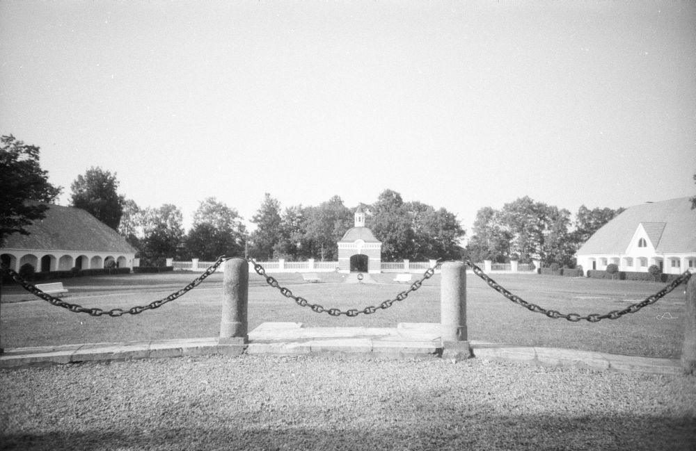 The courtyard of Sagadi Manor and the gates
