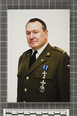 Eesti kaitseväe kapten Rein Helme  duplicate photo