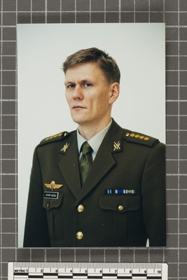 Eesti kaitseväe kapten Aivar Jaeski  duplicate photo